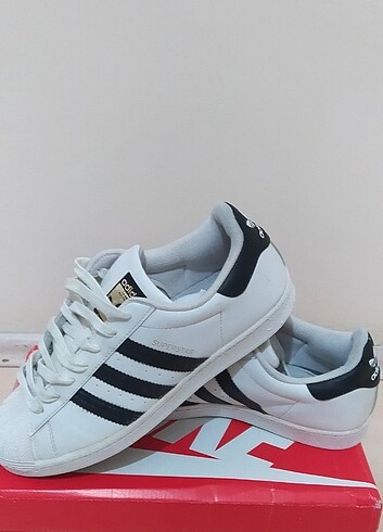 Adidas süperstar