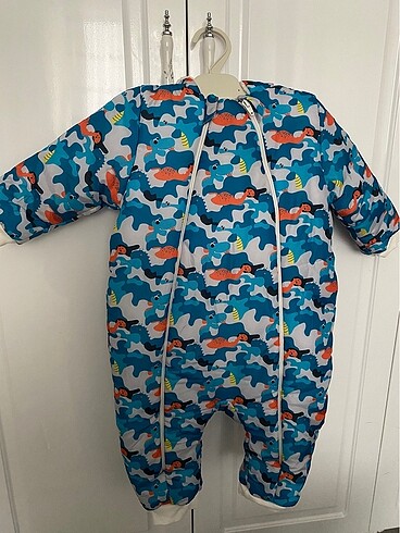 Bebek Astronot Mont