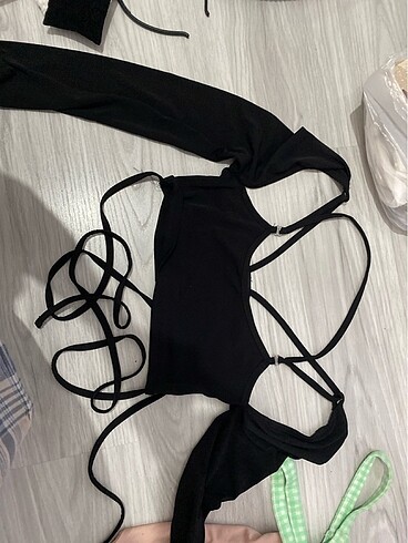 Zara İp detay crop