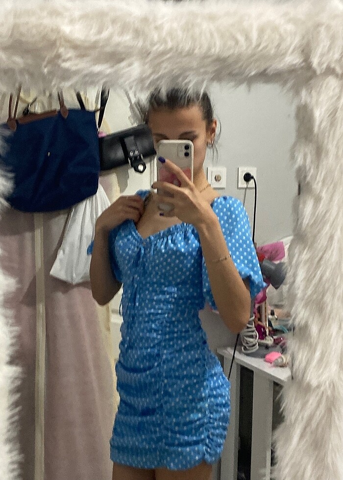 Büzgülü Mini Elbise - Görsel 3