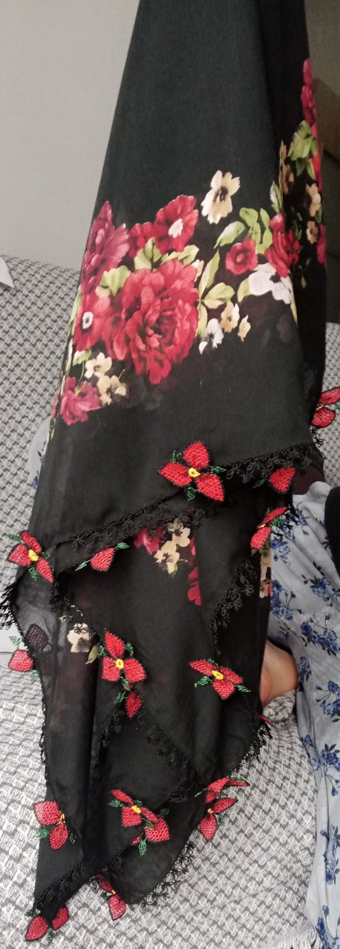 siyah Reyyan ağır model iğne oyası - Görsel 3