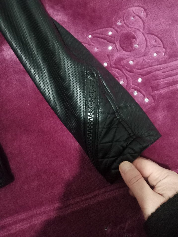 Siyah  Deri  Ceket - Görsel 3