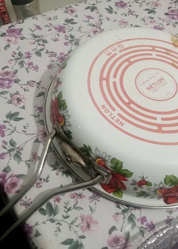 teflon tava ve emaye tencere - Görsel 2