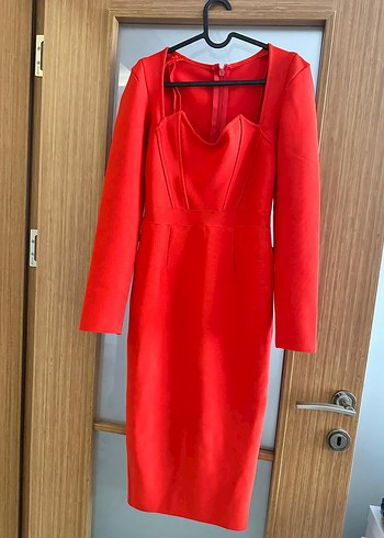 Uzun Kollu Kırmızı V Yakalı Kalem Elbise - Görsel 10