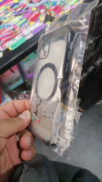 11 pro siyah magsafe kılıf