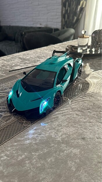 Lamborghini kumandalı araba