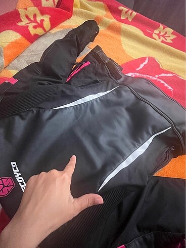 m Beden siyah Renk Motor montu hiç kullanılmamış sadece denendi