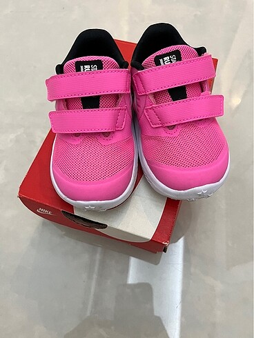 22 Beden Nike bebek ayakkabı