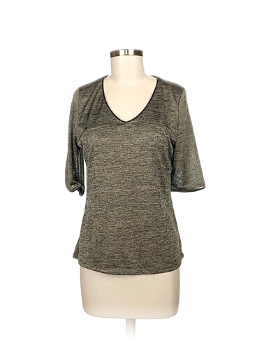 On Fashion T-shirt %70 İndirimli.
