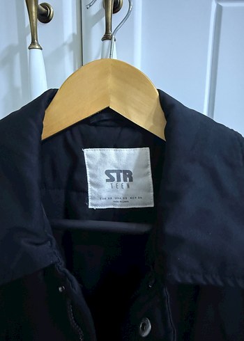 Düğmeli Siyah Kadın Mont - Görsel 4