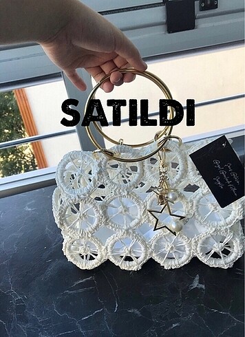 Beyaz el emeği halka çanta