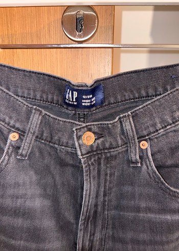 Gap 42