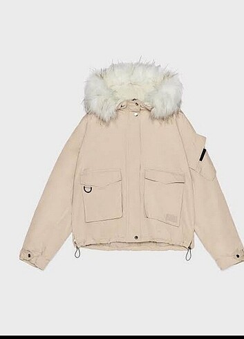 Bershka mont