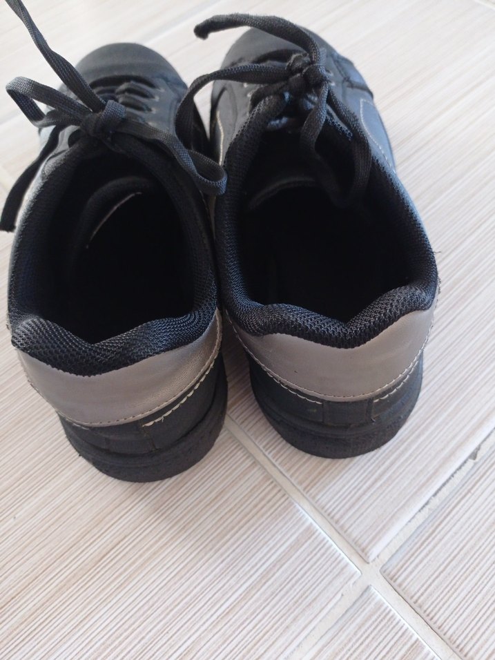 Siyah Bağcıklı Kiz çocuk Spor Ayakkabı - Görsel 3