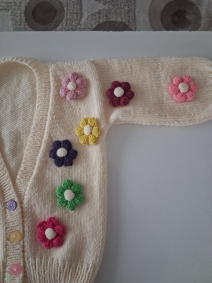 Çiçek İşlemeli Bohem Kız Hırka crop çiçekli hırka el emeği - Görsel 2