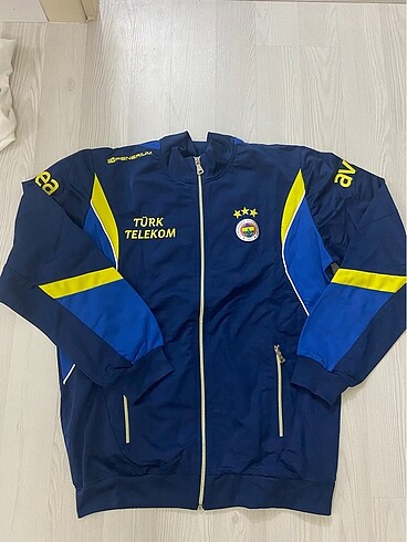 Fenerbahçe A takım yağmurluk