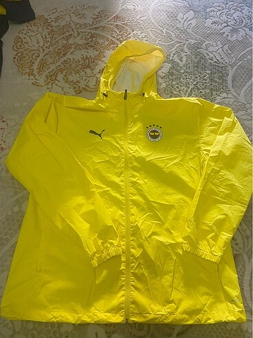Puma Fenerbahçe yağmurluk