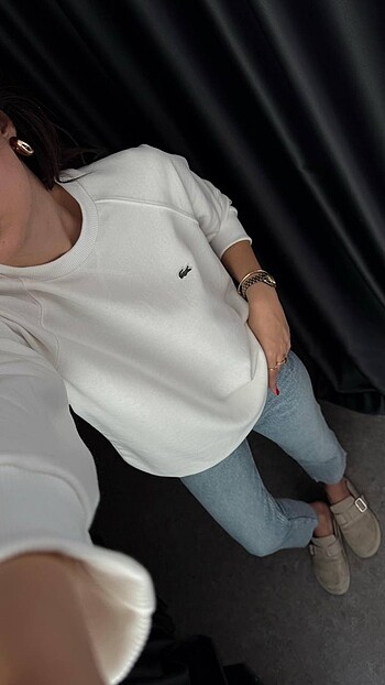 Lacoste sweatshirt