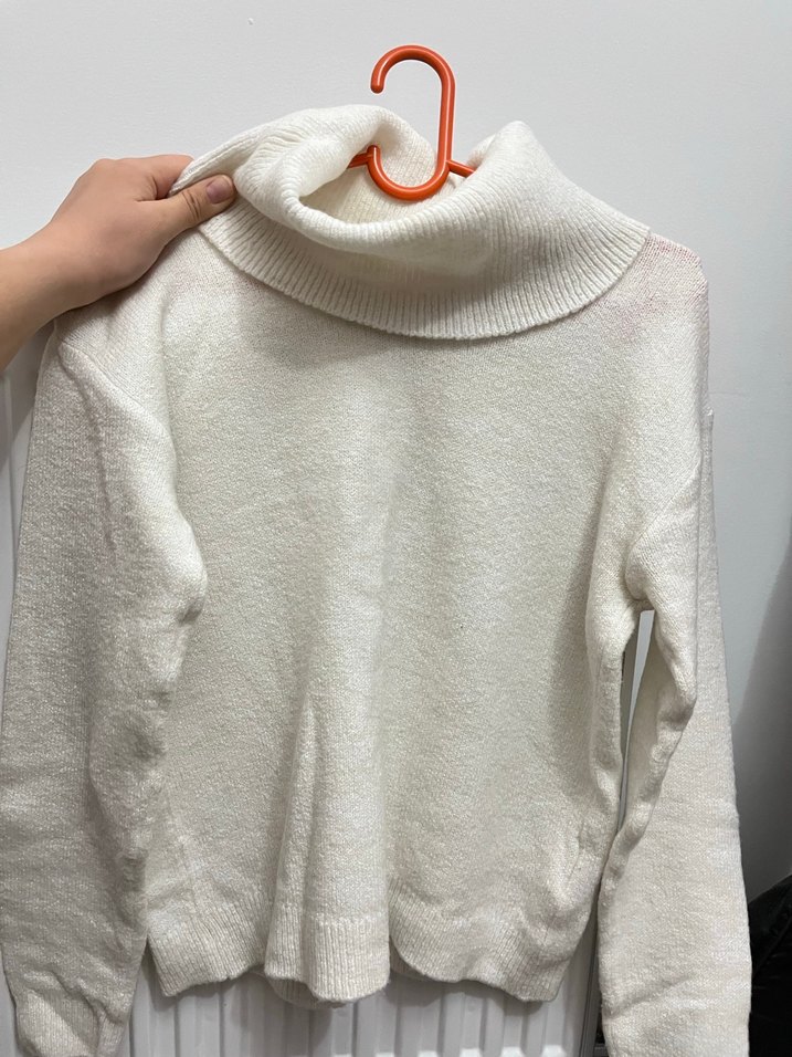 Beyaz Boğazlı Triko Kadın Kazak - Görsel 2