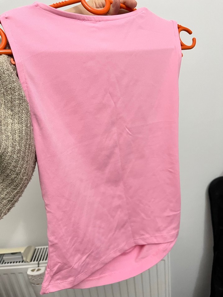 Pembe Drapeli Tişört - Görsel 2