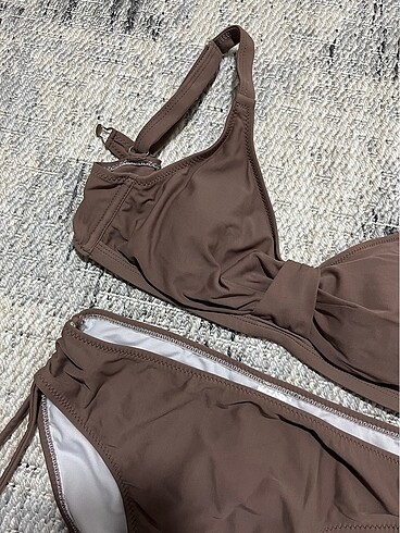l Beden Bikini takımı