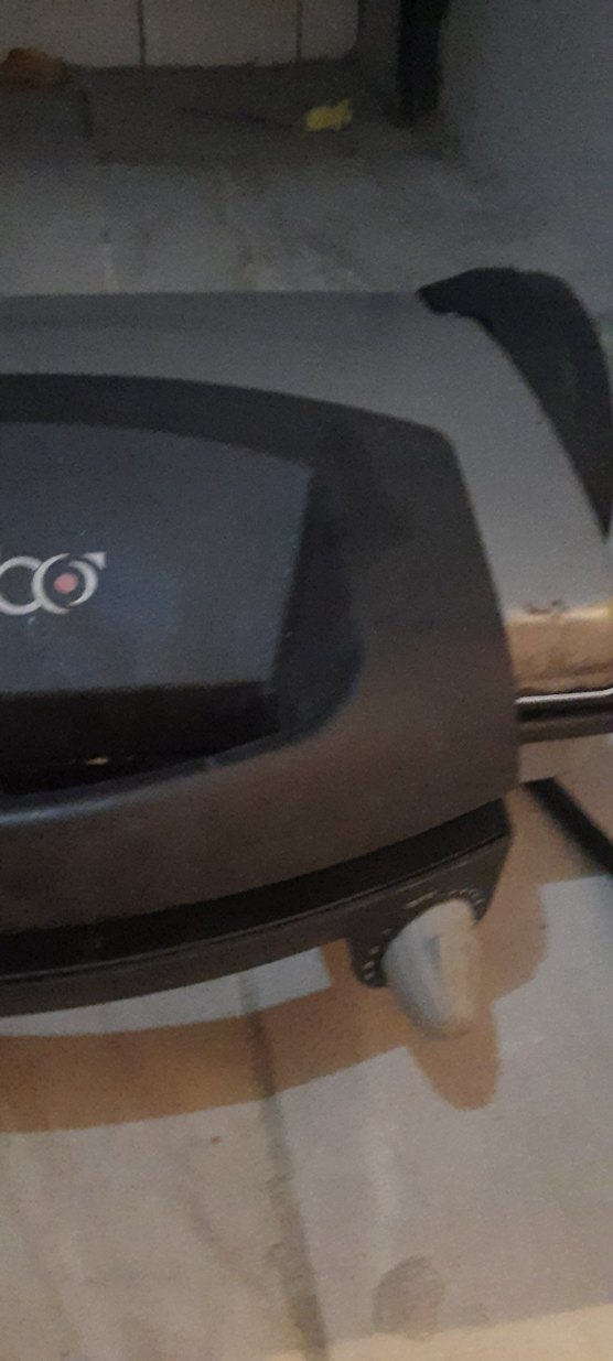 Siyah Tost ve Sandviç Makinesi - Görsel 2