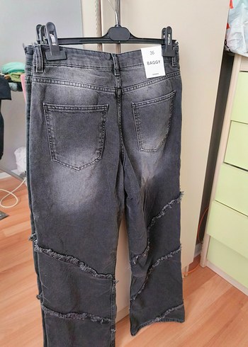 Gri Bershka Saçaklı Baggy Jean - Görsel 5