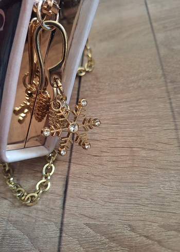 Accessorize Zincir Detaylı Parlak Altın Kadın Clutch Çanta