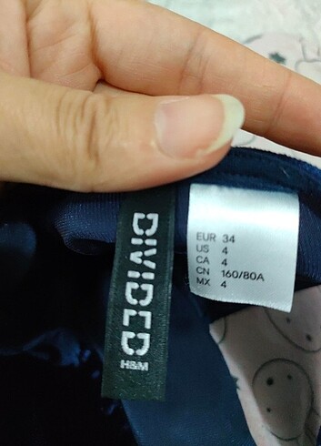 H&M Sorunsuzdur mükemmel bir elbise 