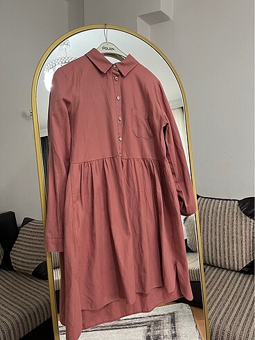 Pembe tunik