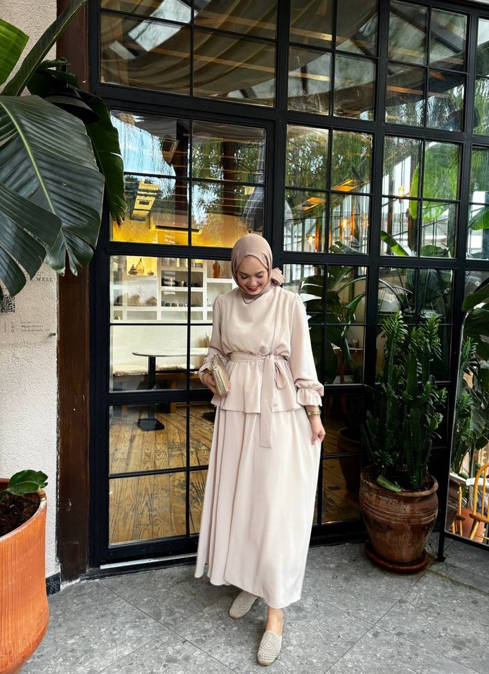 Tesettür etekli takım - Görsel 3