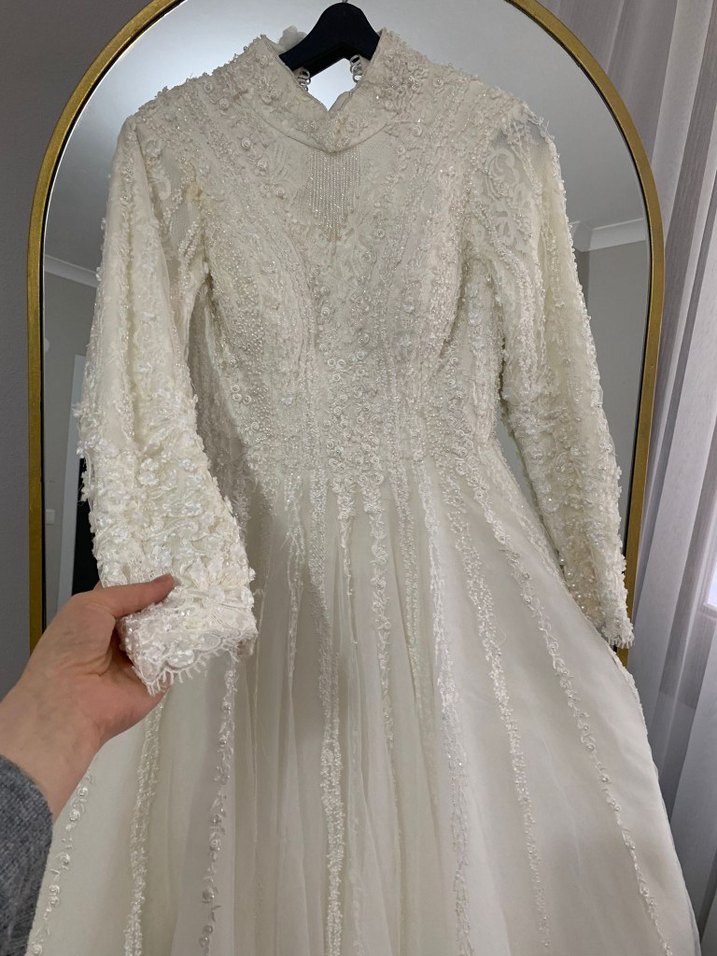 Uzun Kollu Beyaz Helen Model Gelinlik - Görsel 3