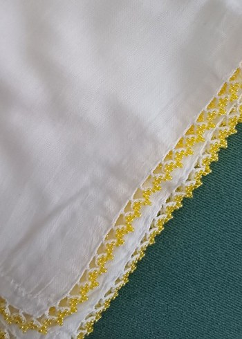 BEYAZ TÜLBENT ÜZERİNE BONCUK OYALI TÜLBENTLER - Görsel 3