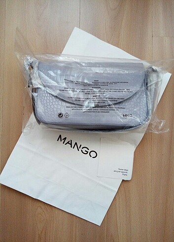 MANGO ETİKETLİ YENİ SEZON ÇANTA 