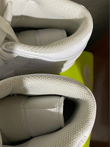 42.5 Beden beyaz Renk Orjinal Air Jordan mid blazer 42 no