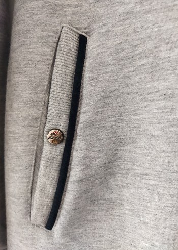 Gri Kapüşonlu Rahat Kesim sweat - Görsel 4