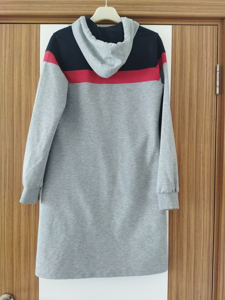 Gri Kapüşonlu Rahat Kesim sweat - Görsel 3