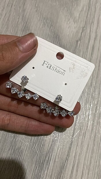 Accessorize Zirkon Taşlı Küpe