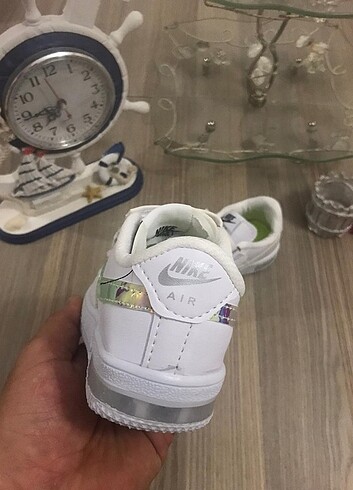 26 Beden beyaz Renk Nike çocuk spor ayakkabı 