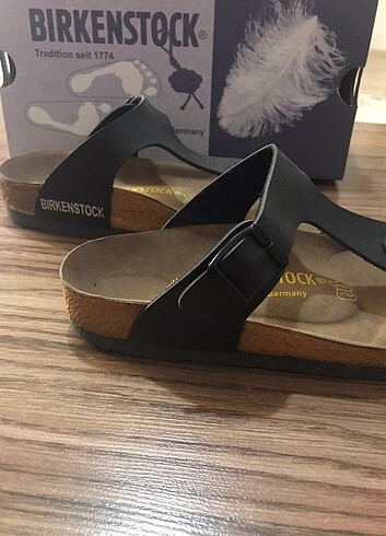 Birkenstock Parmak arası terlik 