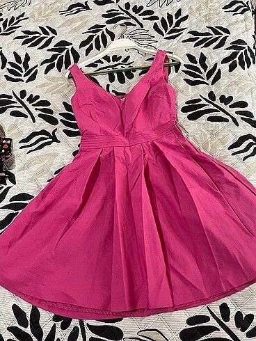 bershka pembe elbise