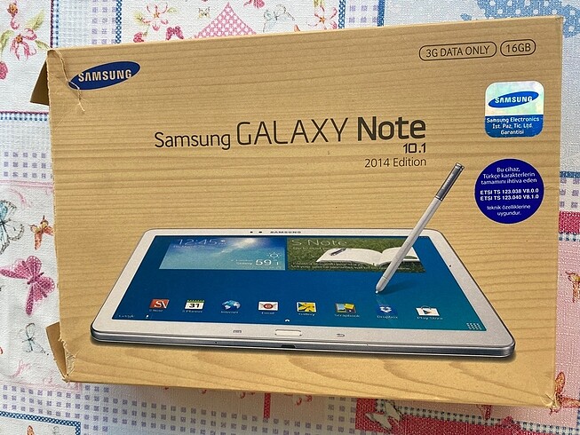 Boş Samsung note 10 kutusu