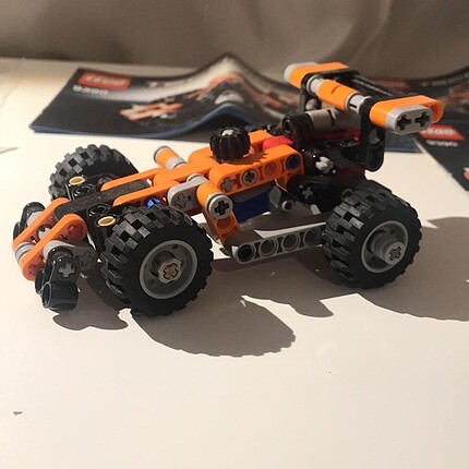 Beden Renk Lego teknik kitapçık ve parçaları mevcut