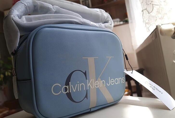 Calvin Klein çanta