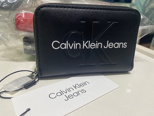 Calvin Klein cüzdan