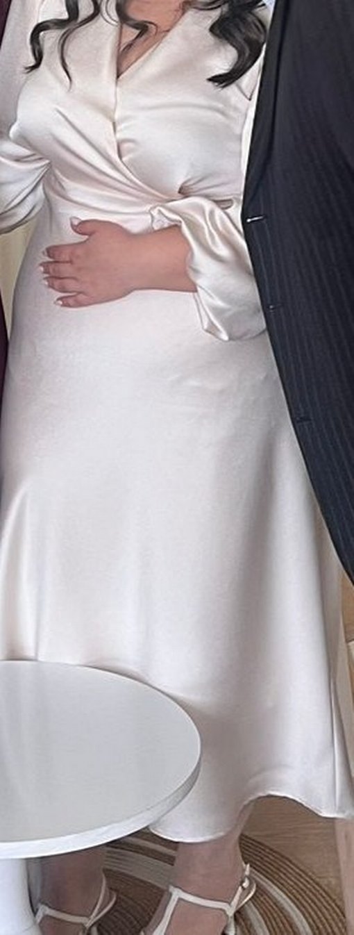 Beyaz V Yakalı Drapeli Midi Abiye Elbise - Görsel 2