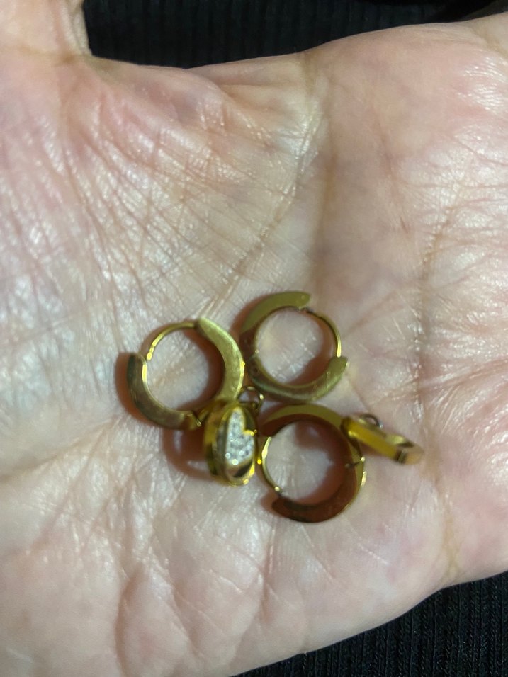 Kalp detaylı çelik küpe seti - Görsel 4