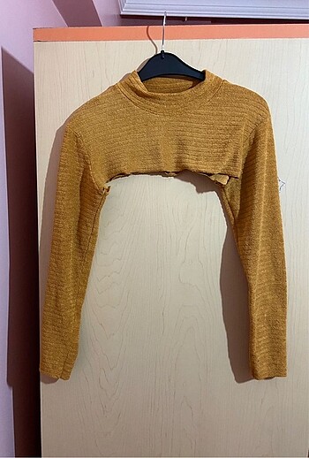 Kesik süper crop bluz