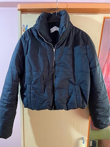 Levure kısa(crop) şişme mont