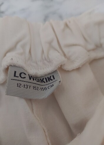 12-13 Yaş Beden Lc Waikiki kapri pantolon 